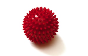 SISSEL SPIKY BALL VERMELHA (9CM) REF.161.009.50